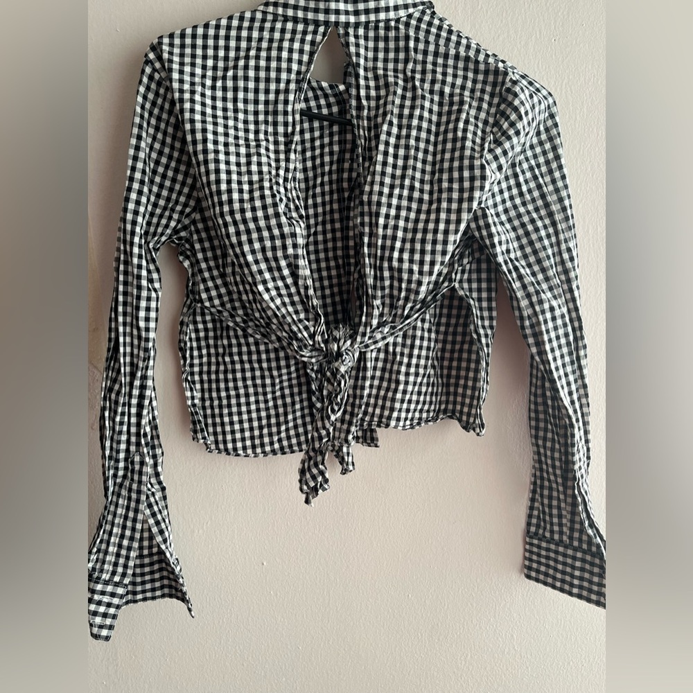 Black and white Kendall and Kylie button up. Open back. Great condition